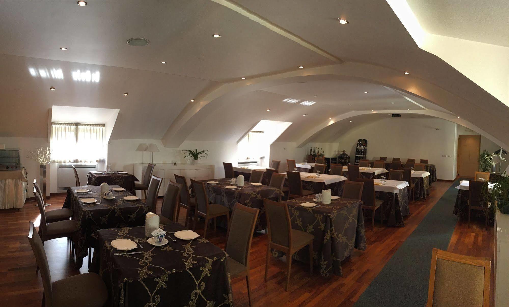 Royal Hotel 4*